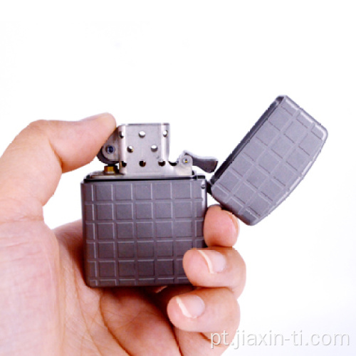 Fábrica de atacado Ultralight Titanium Zippo Lighter